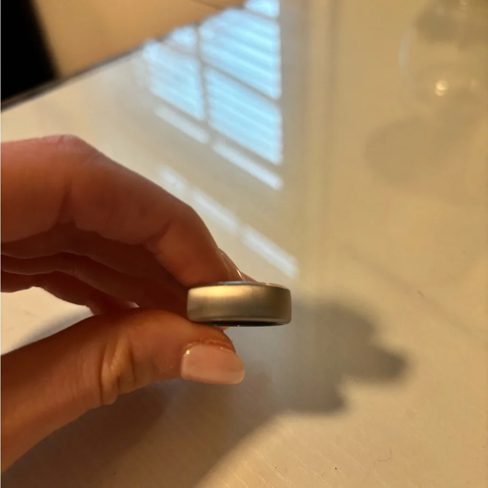 Oura Gen3 Horizon Ring- Brushed Titanium